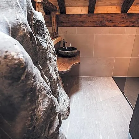 Les Mazots Des Fees B&B 3*